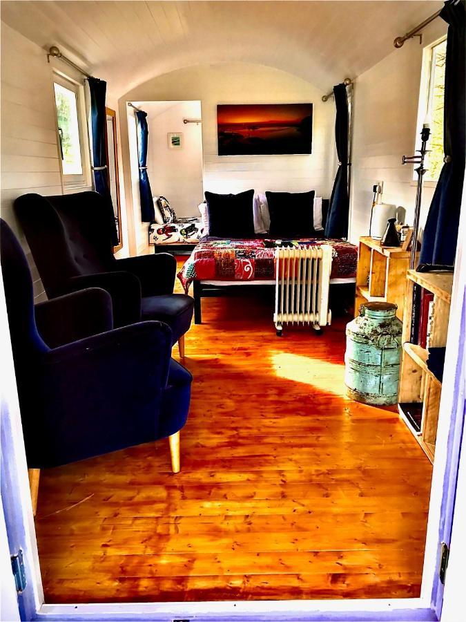 Willow Valley Glamping 布德 外观 照片